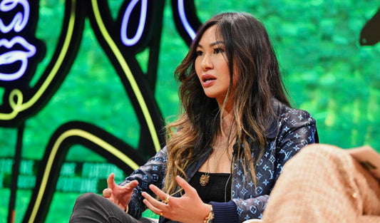 👩💻 Lucy Guo : Portrait de la plus jeune femme milliardaire autodidacte
