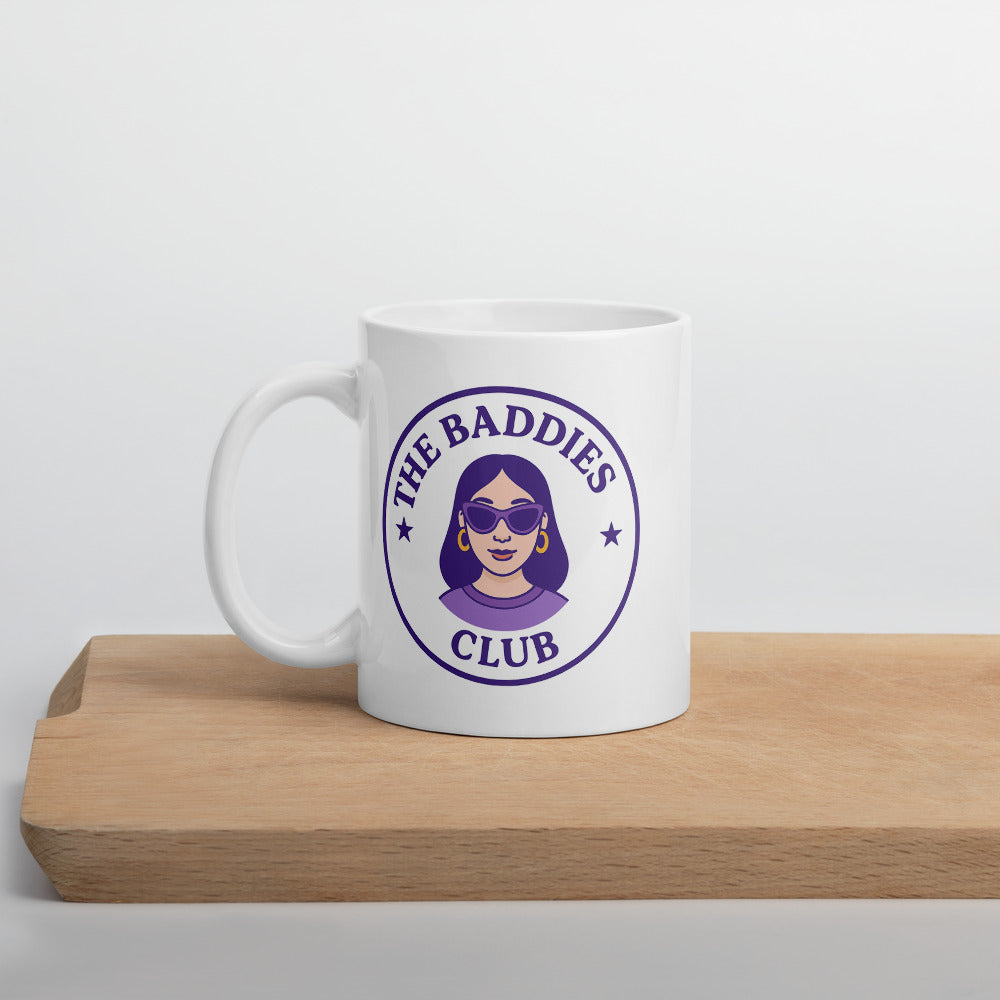 Tasse The Baddies Club – L’élégance calme de la brunette✨