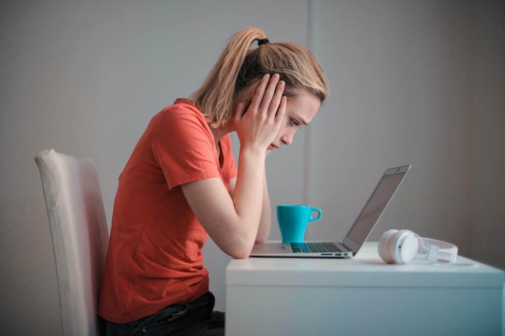 Sécurité au travail : conseils pour les femmes dans des environnements professionnels à risque