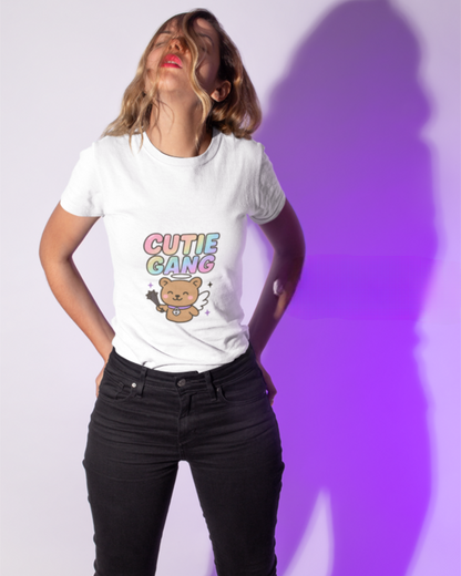 T-shirt femme CUTIE GANG – Mignon, badass, et super comfy