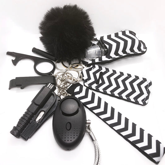 Black and White Zigzag Self-Defense Keyring Pack: The Elegance of Contrasts