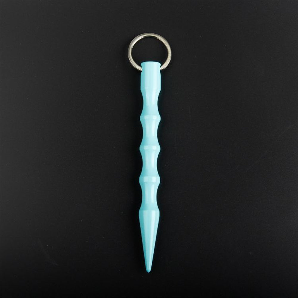 "Matte Spike" Defense Keychain - Protect Yourself with Timeless Style