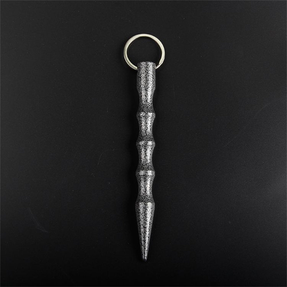 "Matte Spike" Defense Keychain - Protect Yourself with Timeless Style