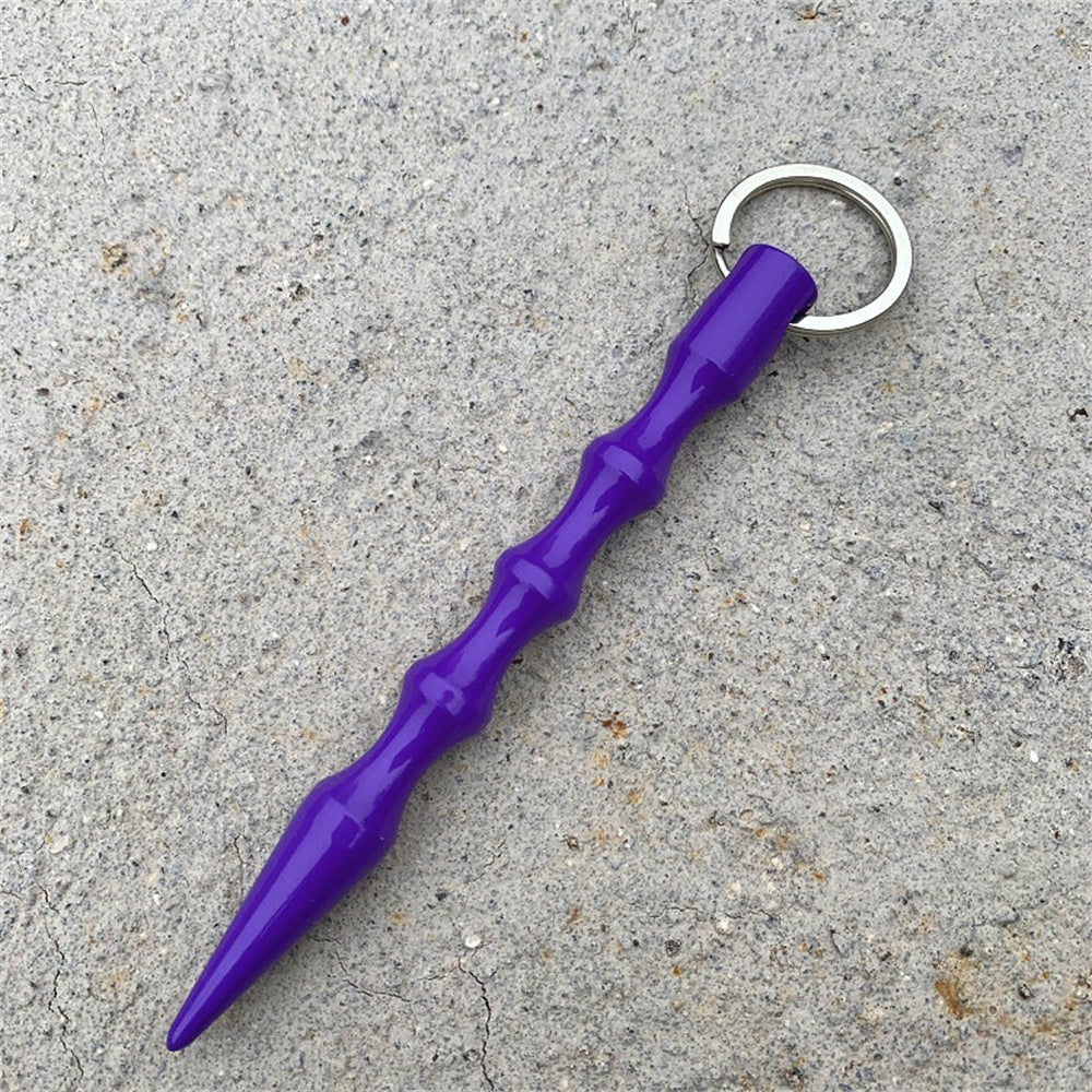 "Matte Spike" Defense Keychain - Protect Yourself with Timeless Style