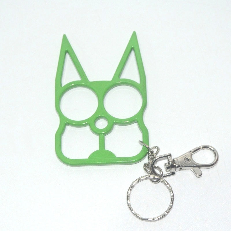 Cat-shaped defense keychain - A practical and dissuasive security accessory